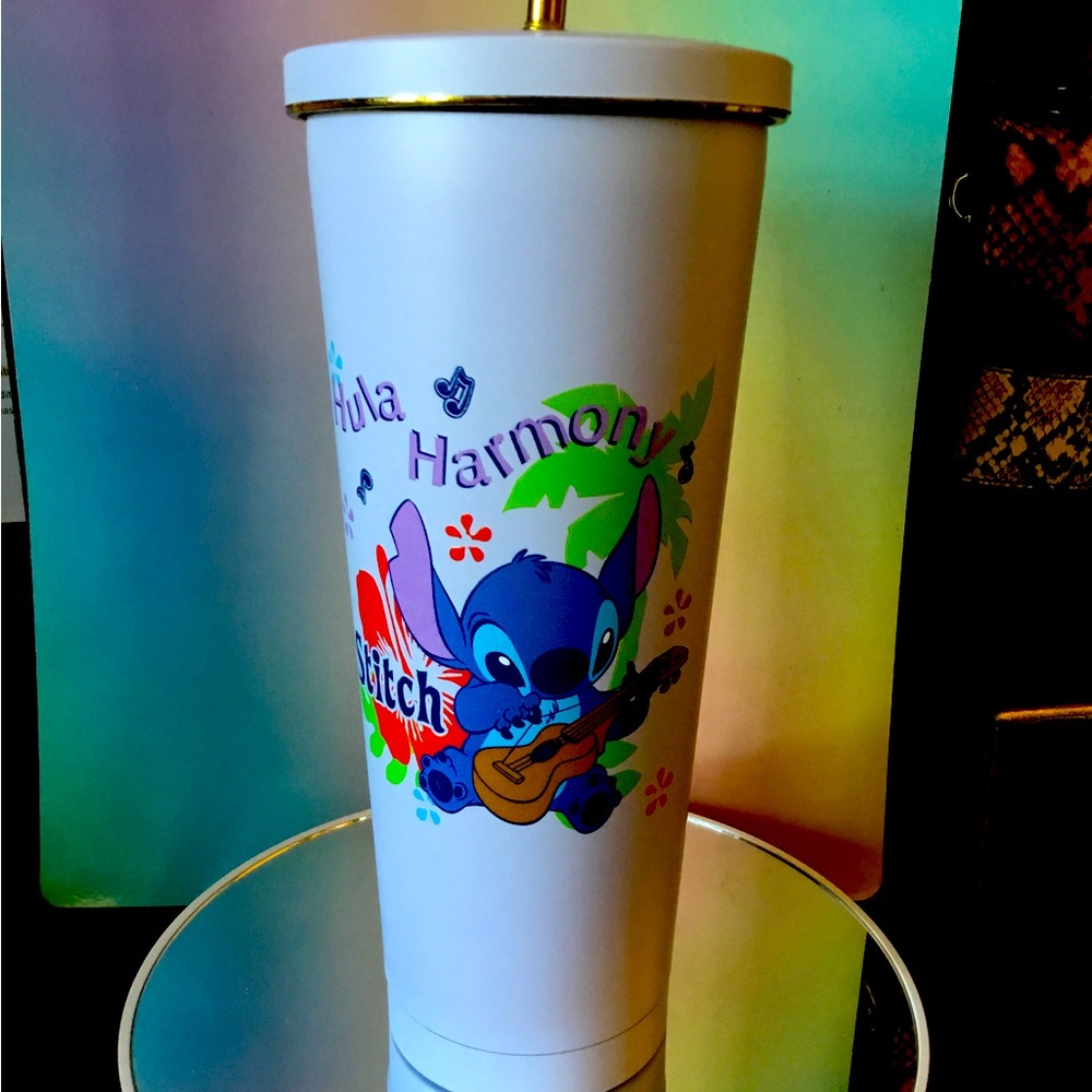 Stitch stainless steel cup with a metal straw